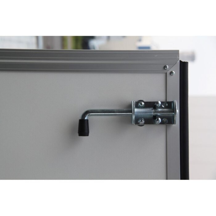 fourgon 2m57 x 1m32 750 kg 5 1 jpeg